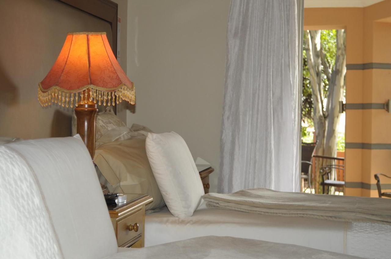 @Home Guest House Rustenburg Dış mekan fotoğraf