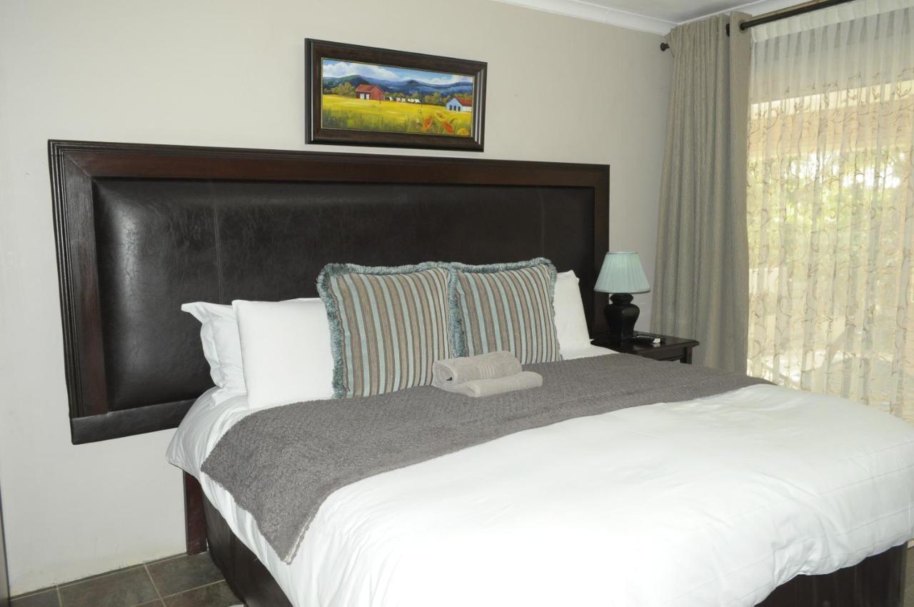 @Home Guest House Rustenburg Dış mekan fotoğraf