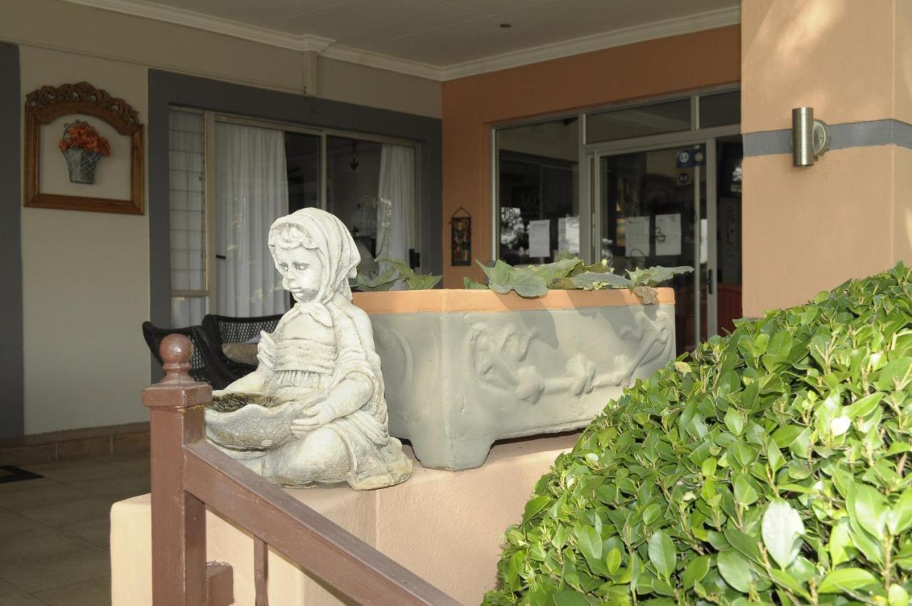 @Home Guest House Rustenburg Dış mekan fotoğraf